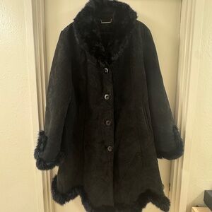 Elegant Black Genuine Leather and Faux Fur Trimmed Coat
